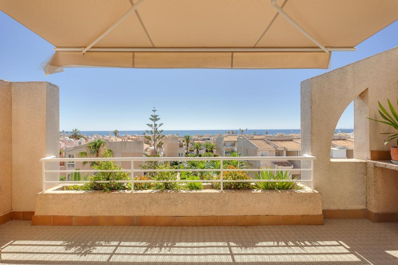 Appartamento Flamenco Penthouse Sea View & Swimming Pool Torrevieja Esterno foto